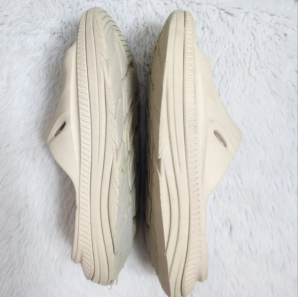 Open Toe Beige Color Slides
